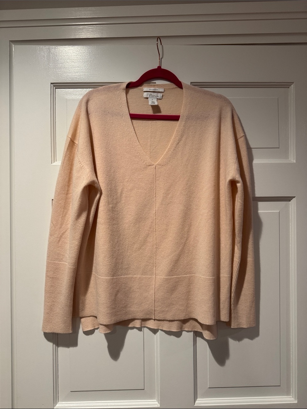 Nordstrom Women's V-Neck Sweater - Light Peach